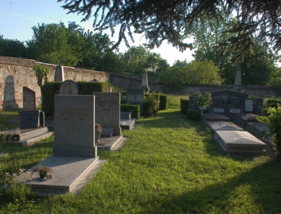 Cimitero ebraico di Cherasco